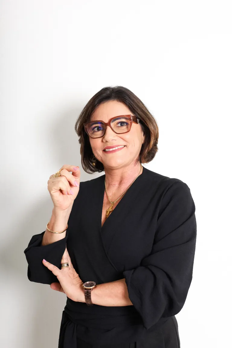 Profª Cristiane Santana